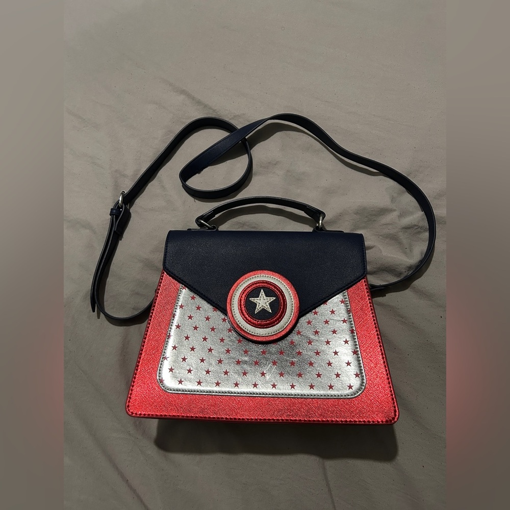 Danielle Nicole Marvel Disney Captain America Bag